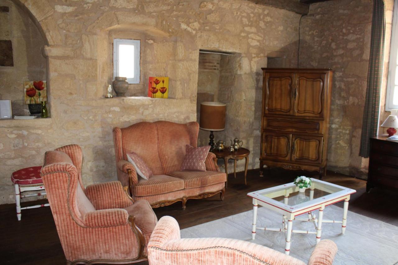 Villa La Roseraie Avec Acces Piscine Hotel La Roseraie Montignac-Lascaux Luaran gambar